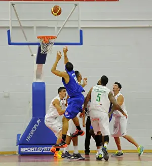 Framed Print : Bristol Flyers Greg Streete Scores in Basketball Clash Against Plymouth Raiders Framed Print : Bristol Flyers Greg Streete Scores in Basketball Clash Against Plymouth Raiders
