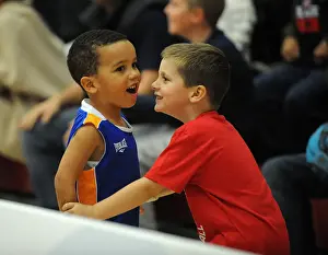 Bristol Flyers Triumph in British Basketball Cup: A Night of Euphoria for Fans - Bristol Flyers vs. Plymouth Raiders