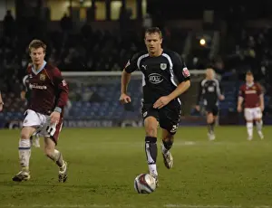 Framed Print : Burnley vs. Bristol City: A Football Rivalry - Season 07-08 Framed Print : Burnley vs. Bristol City: A Football Rivalry - Season 07-08