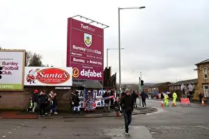 Burnley Prints: Burnley's Turf Moor: A Battle in the FA Cup Fourth Round Between Burnley and Bristol City