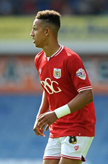 Images Dated 8th August 2015: Callum Robinson in Action: Sheffield Wednesday vs. Bristol City, Sky Bet Championship (August 8)
