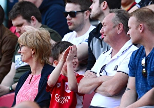 Championship Showdown: Bristol City vs. Wolverhampton Wanderers at Ashton Gate
