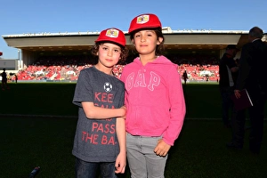 Championship Showdown: Bristol City vs. Wolverhampton Wanderers at Ashton Gate, April 2017