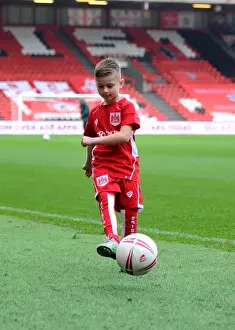 Championship Showdown: Bristol City vs Blackburn Rovers at Ashton Gate Stadium (October 2016)
