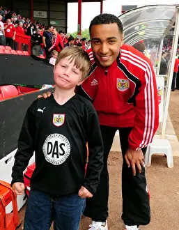 Championship Showdown: Bristol City vs Hull City at Ashton Gate Stadium - May 7, 2011