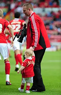 Championship Showdown: Bristol City vs Hull City at Ashton Gate Stadium - May 7, 2011