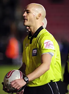 Framed Print : Championship Showdown: Bristol City vs Middlesbrough at Ashton Gate Stadium (Darren Drysdale Referees)