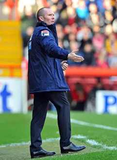 Championship Showdown: Michael Appleton Leads Blackpool Against Bristol City (November 12, 2012)