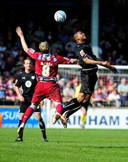 Images Dated 17th April 2010: Clash in the Championship: Aerial Battle - Marvin Elliott vs Grant McCann (17-04-2010)
