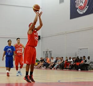 Images Dated 11th September 2014: Clash at the Court: Bristol Flyers vs USA Select Team (September 11, 2014)