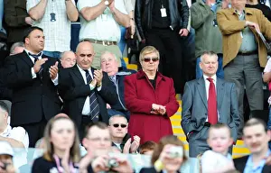 The Clash: Swansea vs. Bristol City - Season 08-09 Football Rivalry: A Battle Between Two Powerhouses