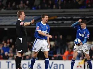 Ipswich Town V Bristol City Prints: The Clash of Titans: Bristol City vs Ipswich Town - Season 08-09 Football Rivalry: A Battle Between Two Football Giants