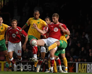 Images Dated 18th October 2008: Clash of Titans: Bristol City vs Norwich City (Season 08-09)