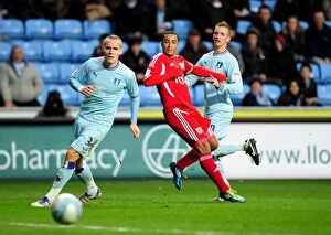 Images Dated 26th December 2011: A Close Call: Nicky Maynard's Deflected Shot vs. Coventry City (Championship, 26/12/2011)