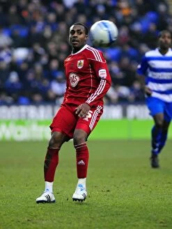 Images Dated 26th December 2010: Danny Rose in Action: Reading vs. Bristol City Championship Clash (26/12/2010)
