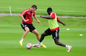 New Signing's Prints: David James Joins Bristol City: First Training Session - Season 10-11 (New Signing)