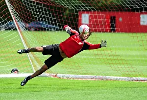 David James Kicks Off New Beginning at Bristol City: First Training Session