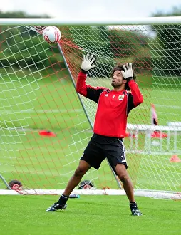 David James Kicks Off New Chapter at Bristol City: First Training Session