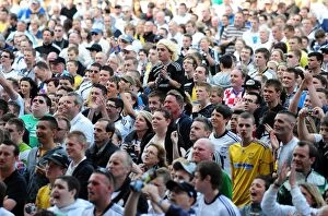 Derby County v Bristol City Collection: Derby Fans Bid Emotional Farewell to Robbie Savage in His Last Game at Pride Park (Derby County vs)