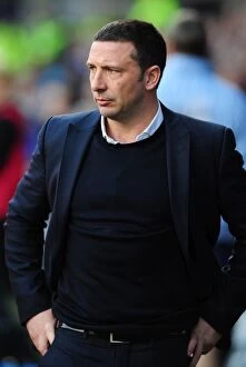 Images Dated 3rd March 2012: Derek McInnes Leads Bristol City at Portman Road Against Ipswich Town, March 3, 2012