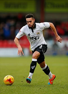 Images Dated 20th December 2014: Derrick Williams in Action: Crewe Alexandra vs. Bristol City, Sky Bet League 1 (2014)