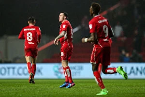 Images Dated 31st January 2017: Dramatic Equalizer: Lee Tomlin and Tammy Abraham's Thrilling Comeback for Bristol City vs