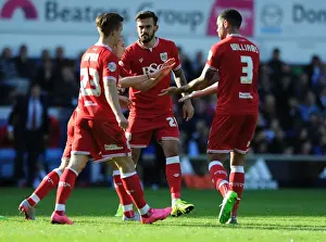 Framed Print : Dramatic Equalizer: Luke Freeman's Thrilling Goal for Bristol City at Ipswich Town's Portman Road