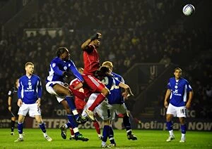 Images Dated 18th February 2011: Dramatic Equalizer: Marvin Elliott Scores for Bristol City against Leicester City in