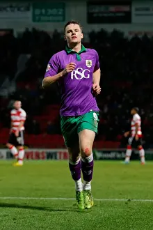 Framed Print : Dramatic FA Cup Equalizer: Matt Smith Scores for Bristol City against Doncaster Rovers (2015)