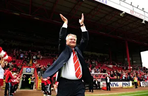 Emotional Farewell: Steve Lansdown's Last Game as Bristol City Chairman (07/05/2011) - Championship Match vs