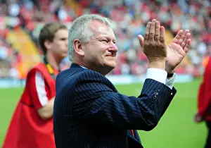 Emotional Steve Lansdown Bids Farewell as Bristol City FC Chairman (vs Hull City)