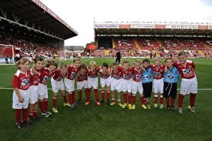 Images Dated 13th September 2014: Flag Bearers and Guard of Honor at Ashton Gate: Bristol City vs Doncaster Rovers