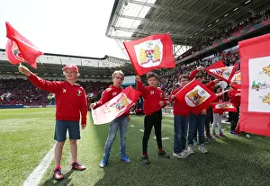 Flag-Bearing Moment: Bristol City vs Birmingham City, Sky Bet Championship (May 7, 2017)