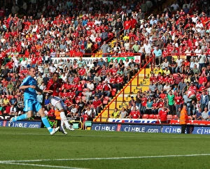Images Dated 29th August 2009: A Football Rivalry: Bristol City vs. Middlesbrough - Season 09-10