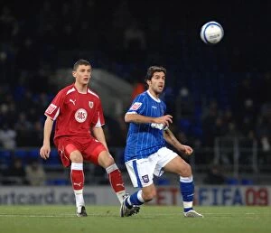 Images Dated 11th December 2008: A Football Rivalry: Clash of the Powerhouses - Bristol City vs Ipswich Town (08-09 Season)