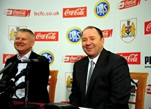 Images Dated 18th March 2010: Gary Johnson Bids Farewell to Steve Lansdown: A Championship Goodbye at Ashton Gate Stadium