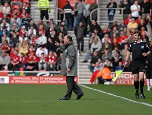 Gary Johnson's Battle: The Determined Manager's Showdown - Bristol City vs. Southampton
