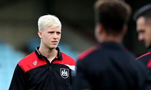 Images Dated 23rd August 2016: Hordur Magnusson Arrives at Glanford Park Ahead of Scunthorpe United vs. Bristol City EFL Cup Clash