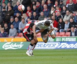 Images Dated 7th April 2008: Intense Moment: Marvin Elliott in Action - Southampton vs. Bristol City