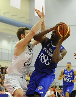 Intense Rivalry: Flyers vs. Eagles Basketball Showdown at SGS Wise Campus
