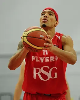 Intense Rivalry: Flyers vs. Giants Basketball Showdown