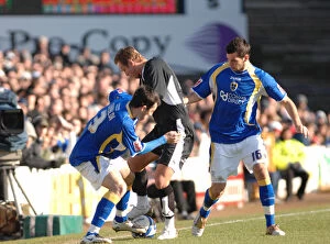 Images Dated 22nd March 2008: Intense Rivalry: Lee Trundle's Battle - Cardiff City vs. Bristol City: A Legendary Football Duel