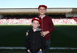 Intense Sky Bet Championship Clash: Bristol City vs Barnsley (April 2017)