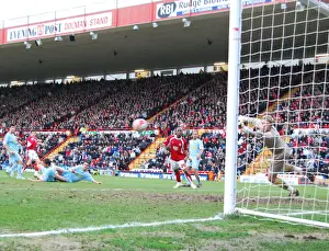 Bristol City V Colchester United Prints: Ivan Sproule in Action: Bristol City vs Colchester United