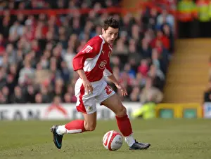 Ivan Sproule in Action: A Riveting Moment from Bristol City vs Hull City