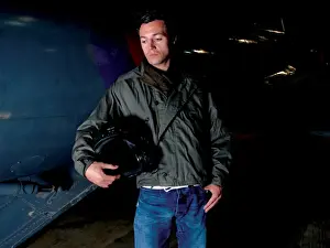 Ivan Sproule: Portrait of Determination in Bristol City Football Club's 08-09 Season