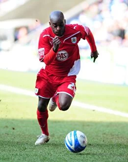 Images Dated 13th March 2010: Jamal Campbell-Ryce in Action: Championship Showdown at Reading's Madejski Stadium