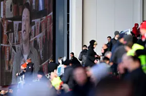 Jamie Oliver Engages Fans at Ashton Gate: Bristol City vs. Cardiff City, 14/01/2017