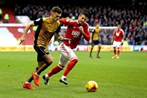Images Dated 21st January 2017: Jamie Paterson Dashes Past Daniel Pinillos: Nottingham Forest vs. Bristol City