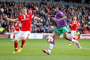 Images Dated 25th October 2014: Jay Emmanuel-Thomas in Action: Barnsley vs. Bristol City, 25th October 2014, Sky Bet League 1